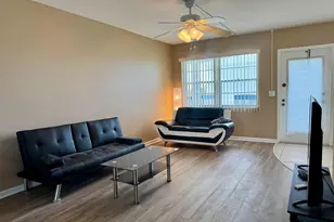4019 Lincoln A, Boca Raton, FL 33434 - Photo 3