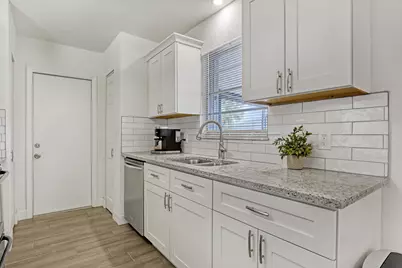 1925 SW Idaho Lane, Port Saint Lucie, FL 34984 - Photo 13