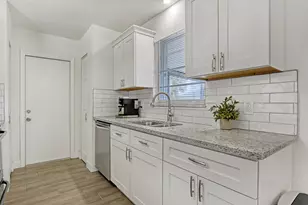 1925 SW Idaho Ln, Port Saint Lucie, FL 34984 - Photo 13