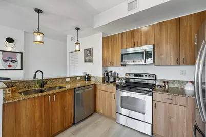 1931 NE 2nd Street Street #301, Deerfield Beach, FL 33441 - Photo 5