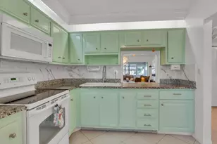 857 Worcester B Ln, Lake Worth, FL 33467 - Photo 13