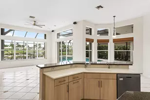 19557 Saturnia Lakes Dr, Boca Raton, FL 33498 - Photo 9