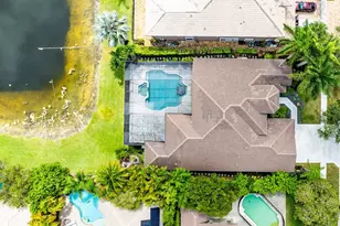 19557 Saturnia Lakes Dr, Boca Raton, FL 33498 - Photo 27