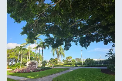 10718 Boca Woods Lane, Boca Raton, FL 33428 - Photo 55