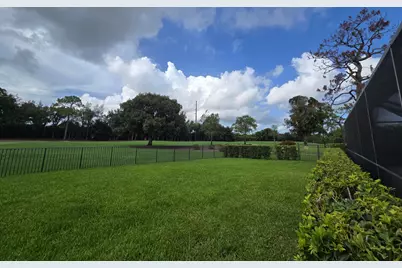 10718 Boca Woods Lane, Boca Raton, FL 33428 - Photo 33