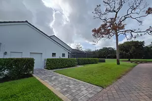 10718 Boca Woods Ln, Boca Raton, FL 33428 - Photo 29