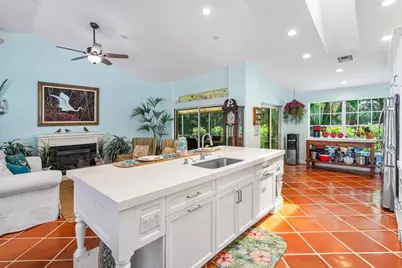 13982 Paddock Drive, Wellington, FL 33414 - Photo 7