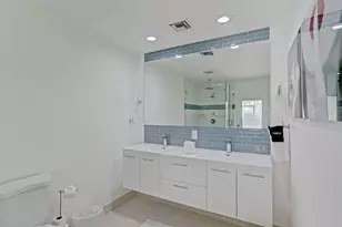 7115 Venetian Way, West Palm Beach, FL 33406 - Photo 13