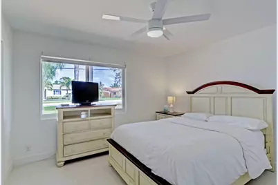 7115 Venetian Way, West Palm Beach, FL 33406 - Photo 15