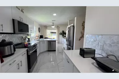 6648 Gaviota, Fort Pierce, FL 34951 - Photo 43