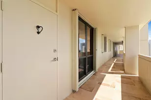 130 Lakeshore Dr, North Palm Beach, FL 33408 - Photo 3