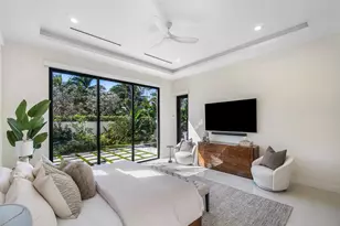 450 NE 10th St, Boca Raton, FL 33432 - Photo 83