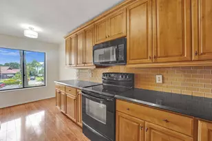 5306 Cedar Lake Dr, Boynton Beach, FL 33437 - Photo 9