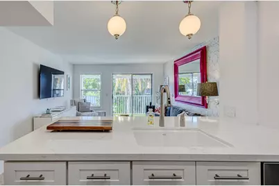 296 Cypress Point Drive, Palm Beach Gardens, FL 33418 - Photo 13