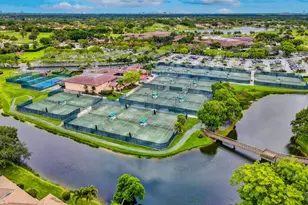 296 Cypress Point Dr, Palm Beach Gardens, FL 33418 - Photo 57