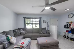 5107 Palm Dr, Fort Pierce, FL 34982 - Photo 5