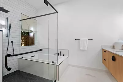 400 Kings Lynn, Delray Beach, FL 33444 - Photo 37