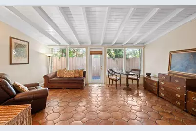 322 Valencia Road, West Palm Beach, FL 33401 - Photo 17