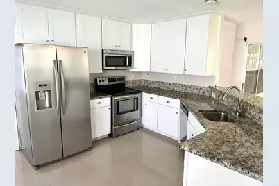 1112 Wild Cherry Lane, Wellington, FL 33414 - Photo 13