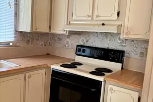 8191 Buckthorn Cir, Port Saint Lucie, FL 34952 - Photo 11