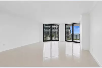 3000 N Ocean Drive #8 A, Singer Island, FL 33404 - Photo 9