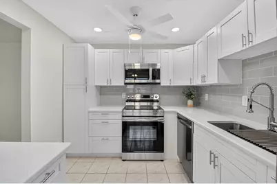 294 Tuscany F Lane #294, Delray Beach, FL 33446 - Photo 13