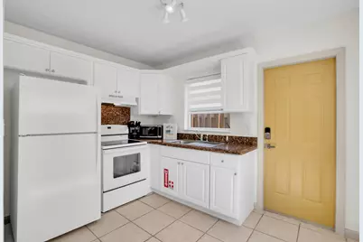 1850 SW 24th Street #1-2, Fort Lauderdale, FL 33315 - Photo 9