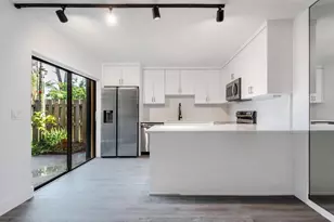 471 Kirk Rd, West Palm Beach, FL 33406 - Photo 13