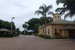 407 Meadows Cir, Boynton Beach, FL 33436 - Photo 25