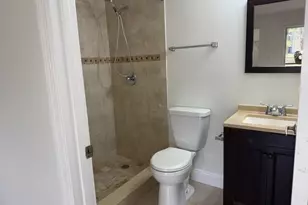 407 Meadows Cir, Boynton Beach, FL 33436 - Photo 21