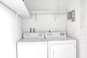 298 Burgundy G, Delray Beach, FL 33484 - Photo 31