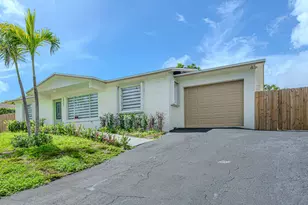 1717 16th Ct N, Lake Worth Beach, FL 33460 - Photo 5