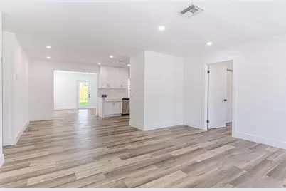 1717 16th Court N, Lake Worth Beach, FL 33460 - Photo 7