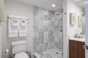 2650 Lake Shore Dr, Riviera Beach, FL 33404 - Photo 17