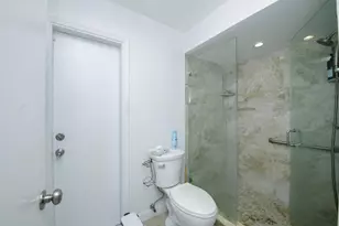 6607 Eastview Dr, Lantana, FL 33462 - Photo 47