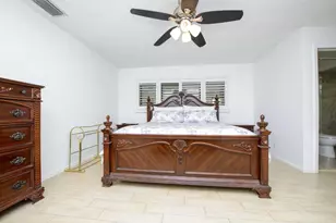 6607 Eastview Dr, Lantana, FL 33462 - Photo 25