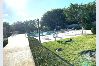 2820 Tennis Club Drive #302, West Palm Beach, FL 33417 - Photo 13