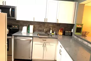 2820 Tennis Club Dr, West Palm Beach, FL 33417 - Photo 5