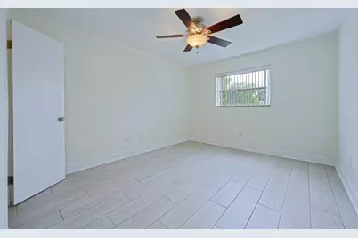 1505 Crescent Circle #A8, Lake Park, FL 33403 - Photo 11