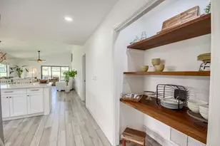 6757 SE Yorktown Dr, Hobe Sound, FL 33455 - Photo 13