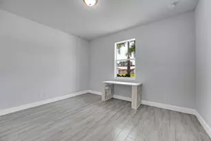 1150 SE Sabina Ln, Port Saint Lucie, FL 34983 - Photo 25