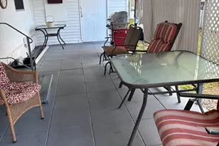 415 Gardenia Ct, Deerfield Beach, FL 33442 - Photo 7