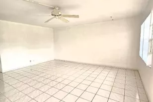 265 Wellington J, West Palm Beach, FL 33417 - Photo 9