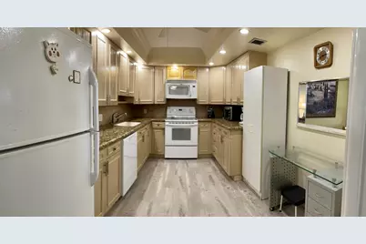 3051 N Course Drive #807, Pompano Beach, FL 33069 - Photo 11