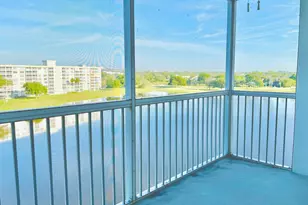 3051 N Course Dr, Pompano Beach, FL 33069 - Photo 23