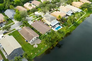 370 SW 203rd Ave, Pembroke Pines, FL 33029 - Photo 37