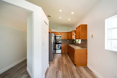 370 SW 203rd Avenue, Pembroke Pines, FL 33029 - Photo 17
