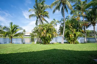 370 SW 203rd Avenue, Pembroke Pines, FL 33029 - Photo 15