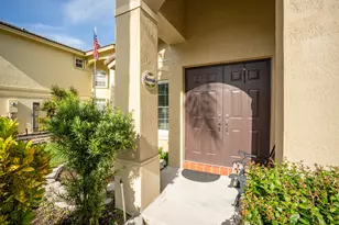 370 SW 203rd Ave, Pembroke Pines, FL 33029 - Photo 5