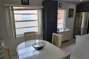 662 Burgundy N, Delray Beach, FL 33484 - Photo 5